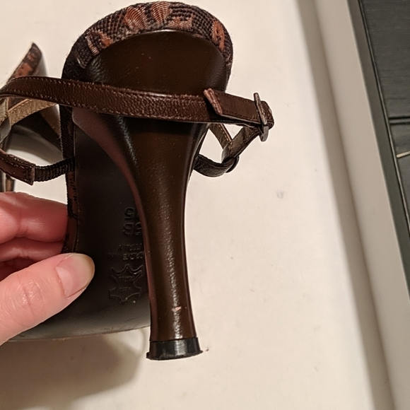 BCBGMaxAzria Brown Leather Orange Crystal Sandals - Picture 6 of 7